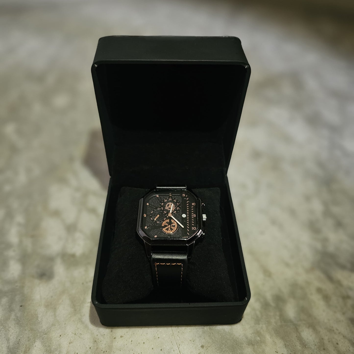 Valure Legacy Noir