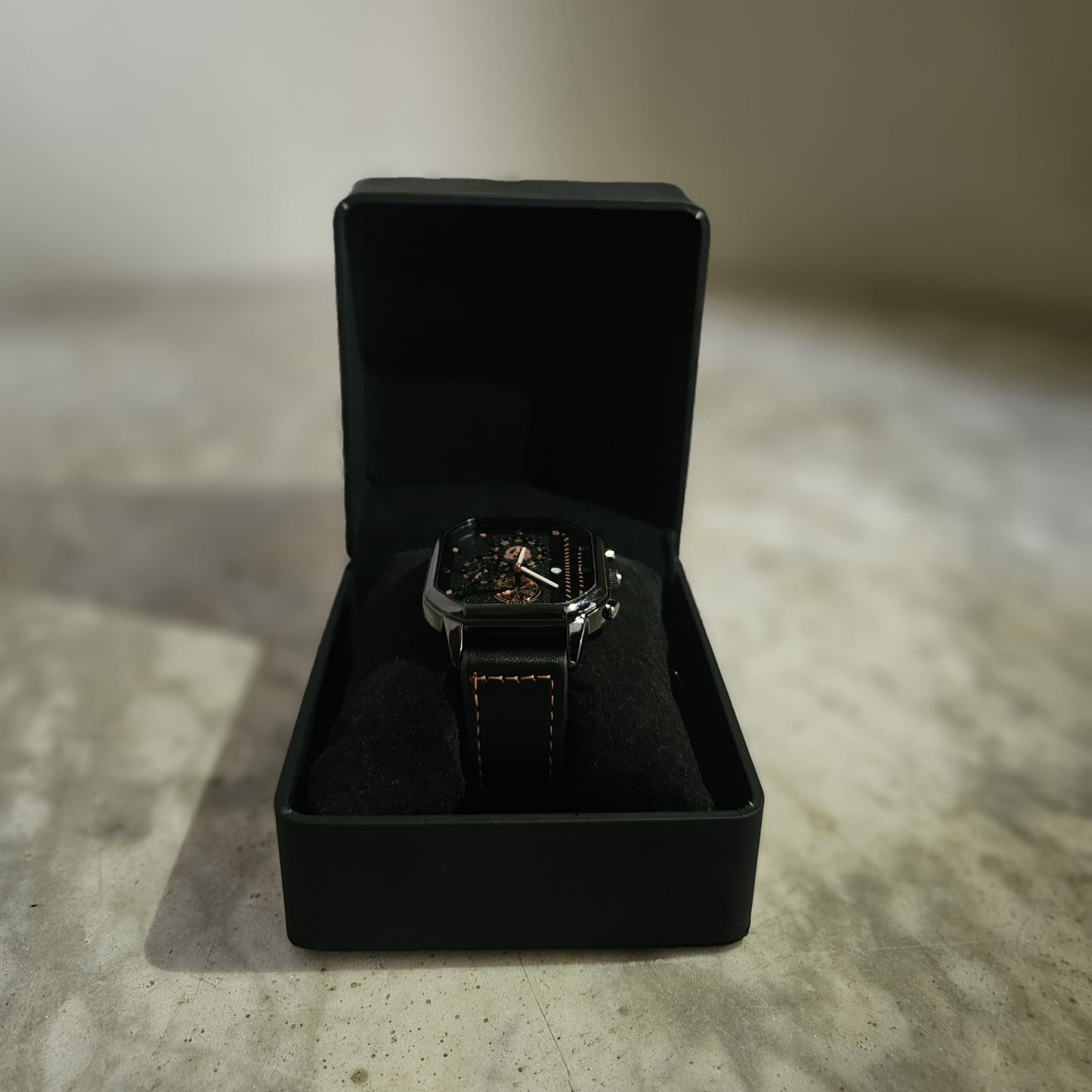 Valure Legacy Noir